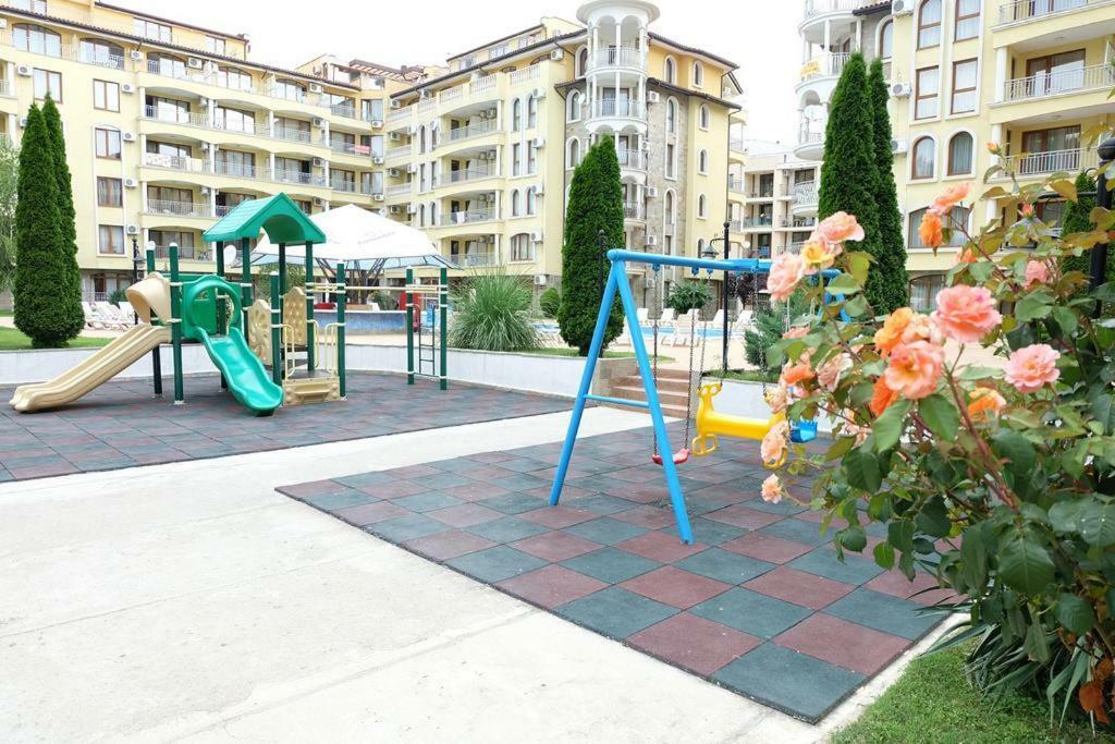Summer Dreams -Apartcomplex Sluneční pobřeží Exteriér fotografie